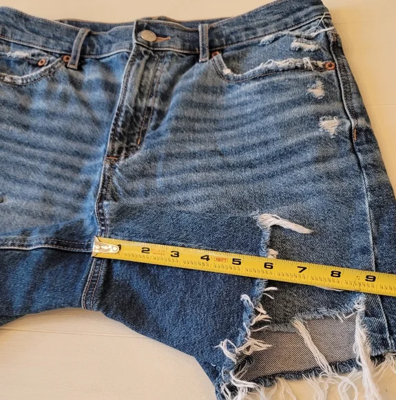 American Eagle High Waisted Strigid Lightly Distressed Relaxed Denim Jean Shorts - Picture 11 of 15